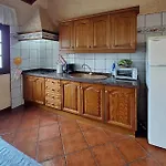 Feriehus 2 Bedroom Amazing Home In Buenavista Del Norte *